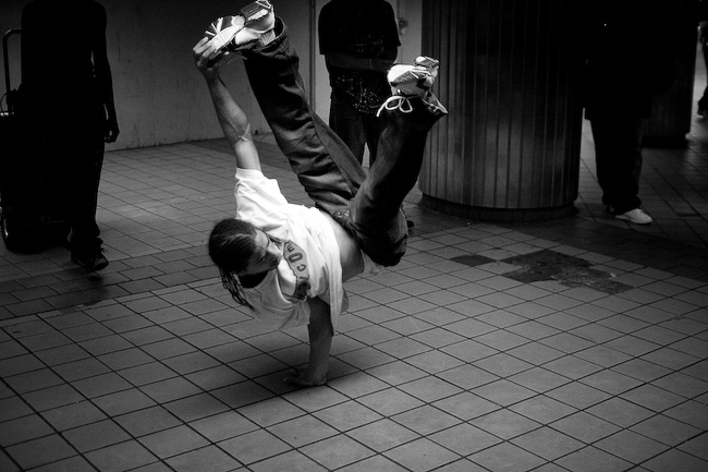 BreakDance4654.jpg